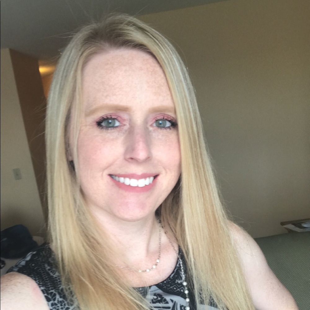Meet your Posher, Jennifer